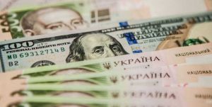 Яким буде курс гривні у січні